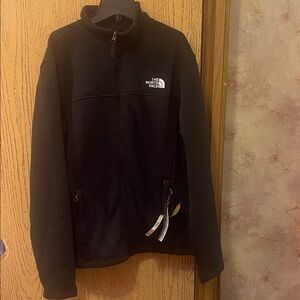 The North Face Men's Black Performance Jacket
